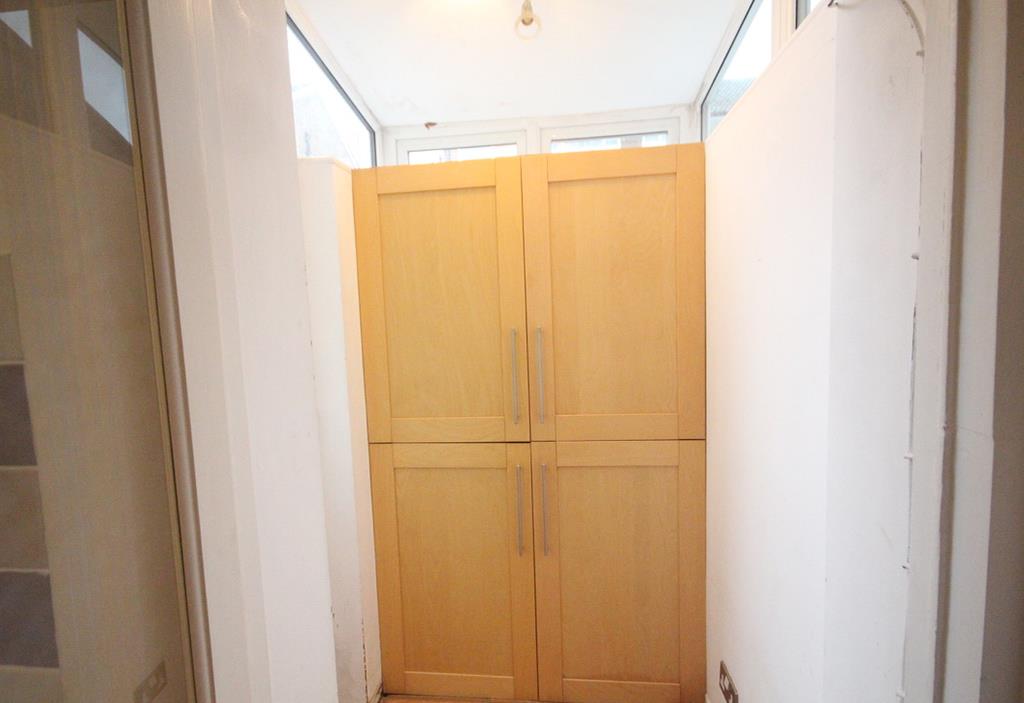 2 bedroom mid terrace house For Sale in Barnoldswick - 17.jpg